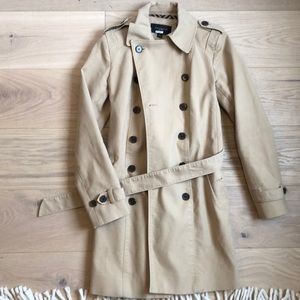 Ann Taylor Trench Size XS